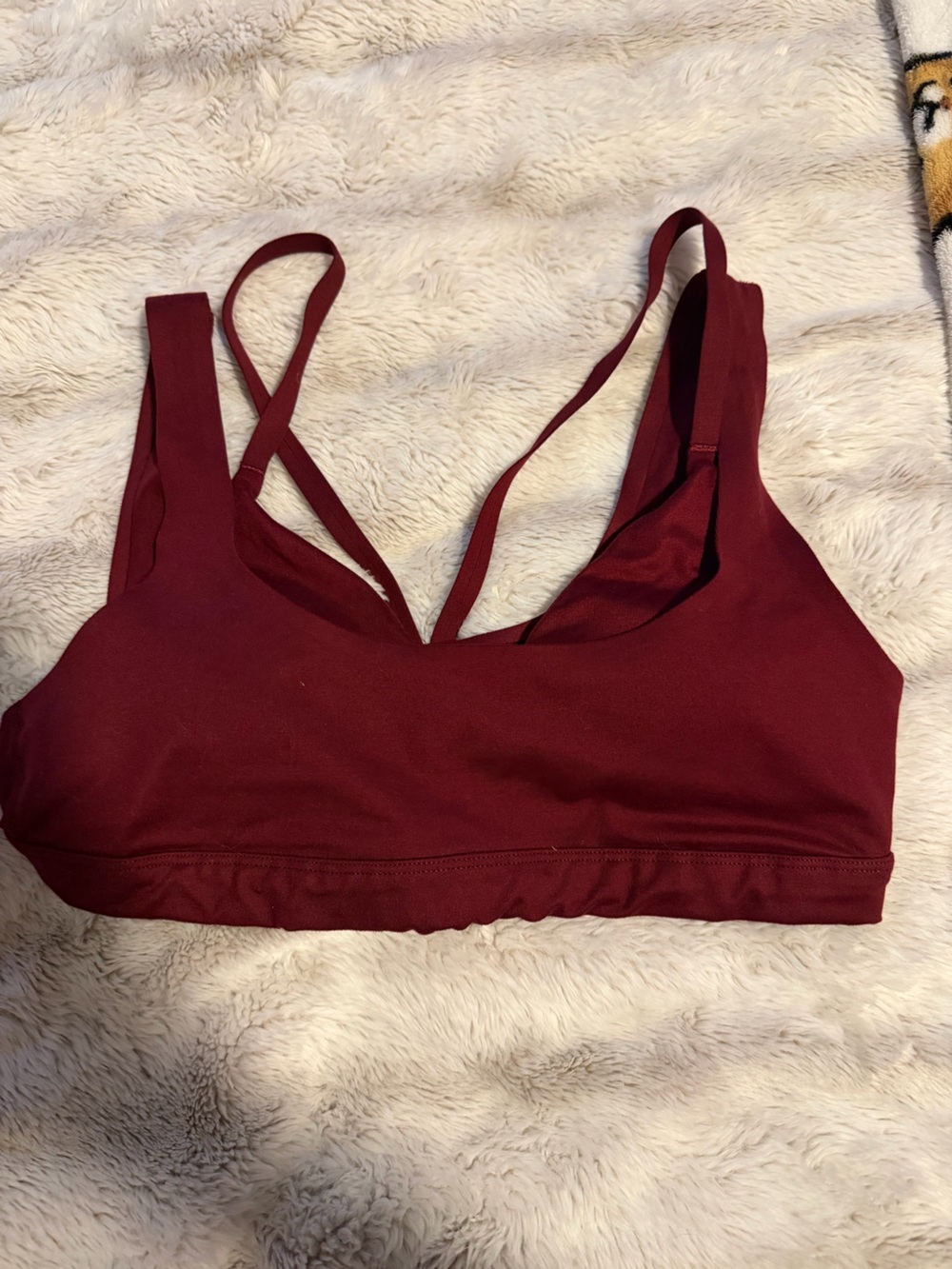 Women’s Strappy Sports Bra - Burgundy
